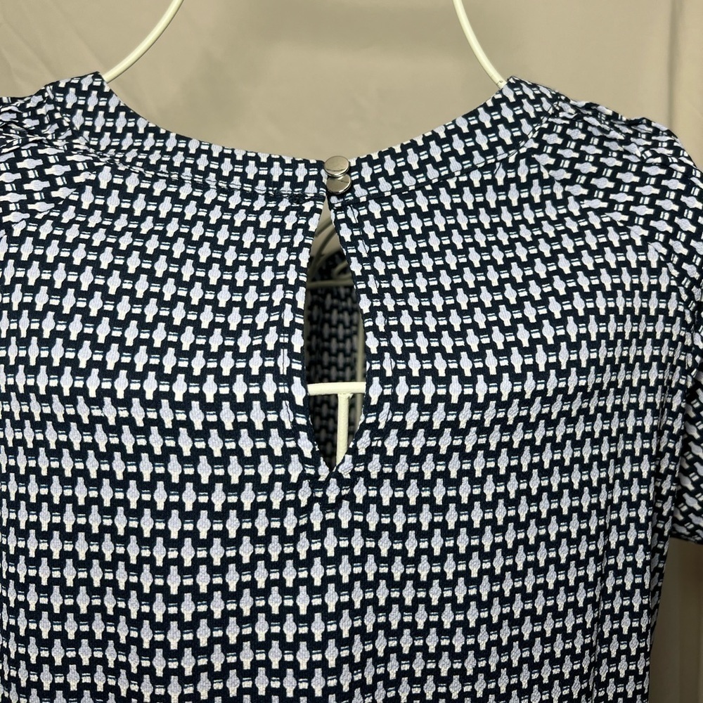 Catherine Malandrino Top Blue/White/Black Short Sleeve Size M Like New! - Picture 4 of 6